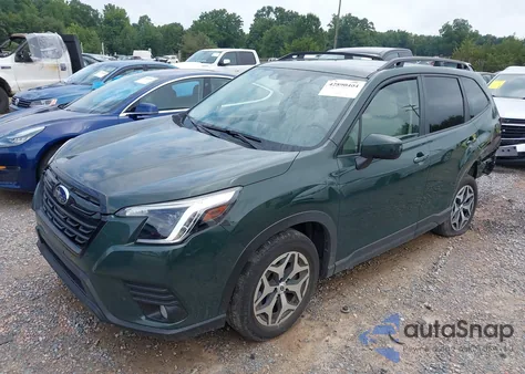 2023 Subaru Forester Premium z USA, uszkodzony, nr VIN JF2SKAEC6PH489092